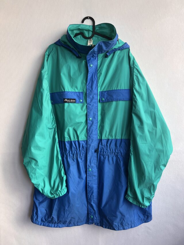 Куртка дощовик XL вживана