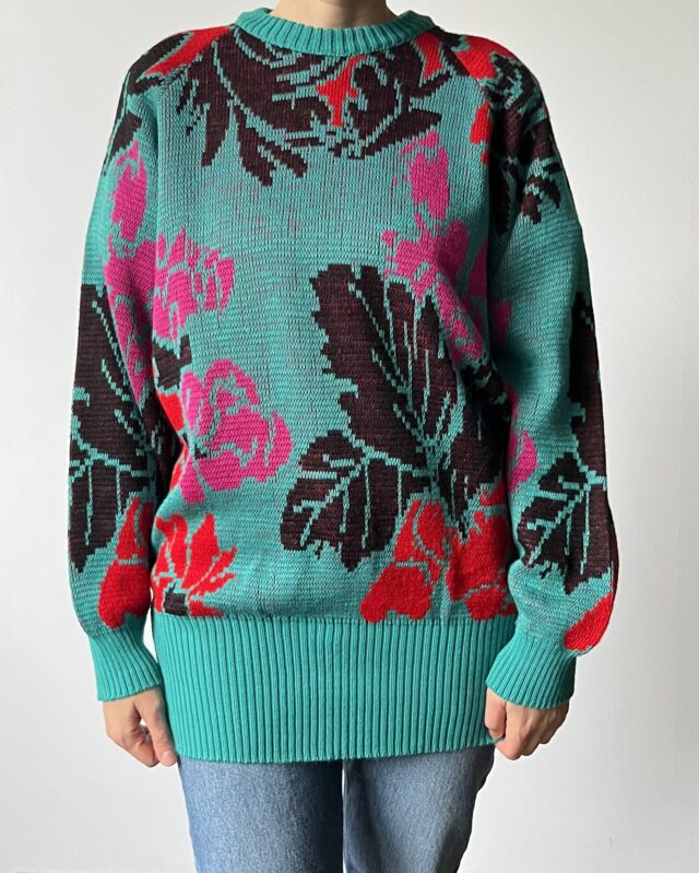 Светр жіночий S вживаний