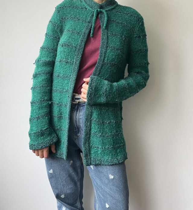 Светр жіночий S вживаний