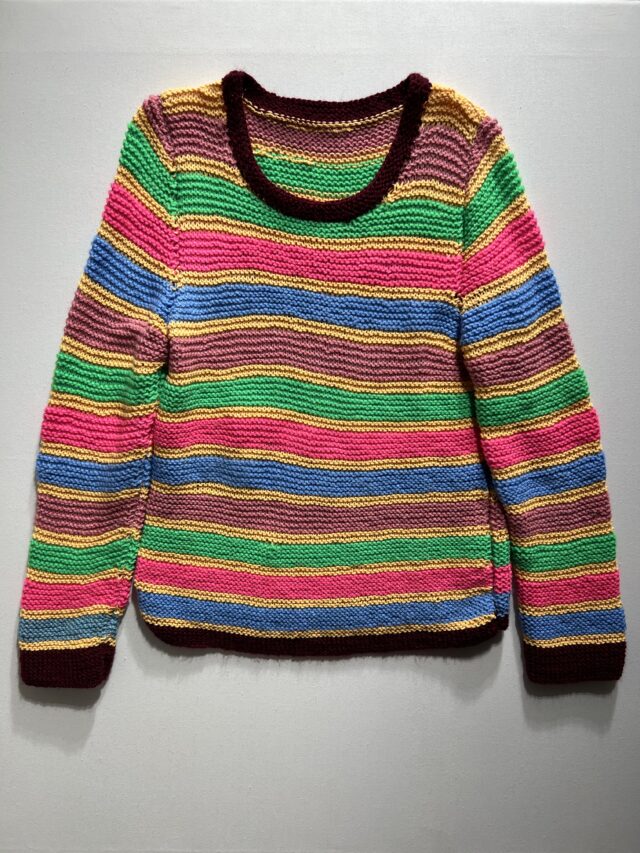 Светр жіночий S вживаний