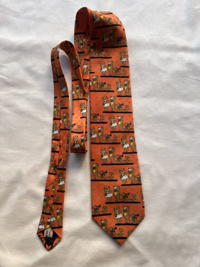 Краватка вживана поліестр