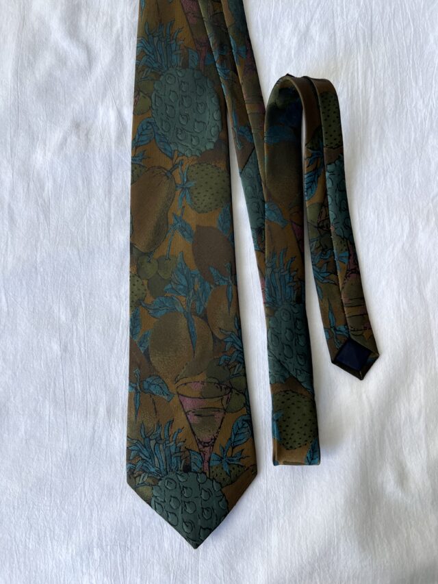 Краватка шовкова вживана