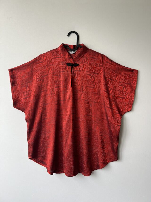 Сорочка жіноча М вживана