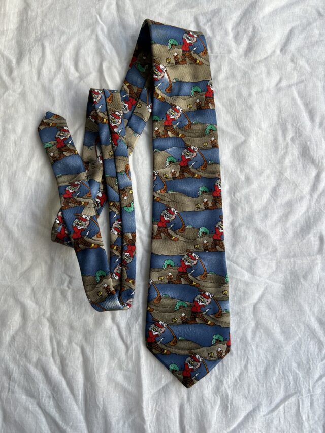 Краватка поліестр вживана