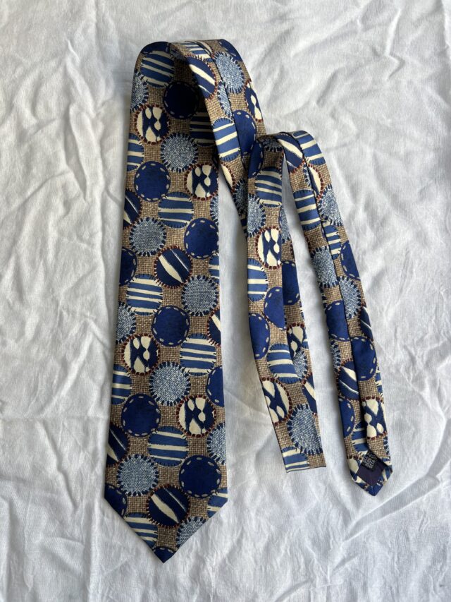 Краватка шовкова вживана